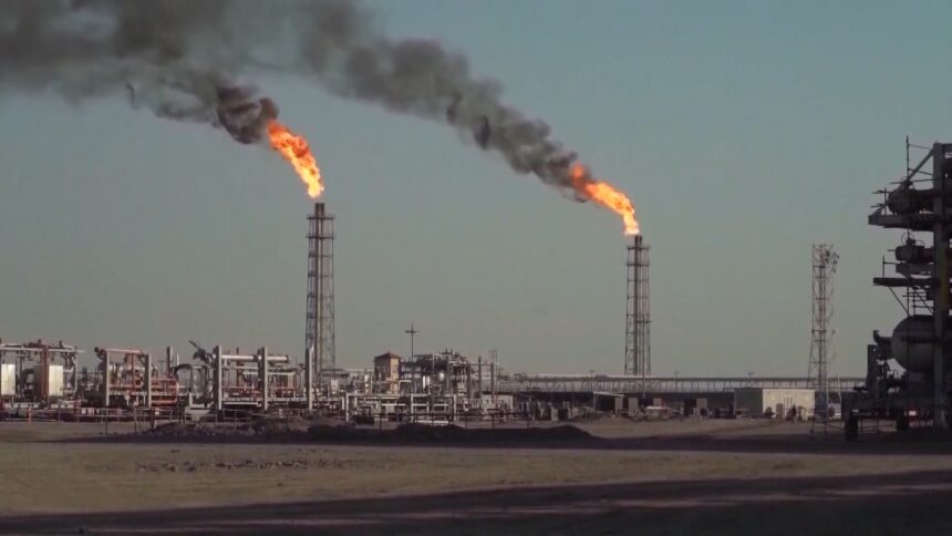 Gli Emirati Arabi escono dall’Opec: balza il prezzo del petrolio