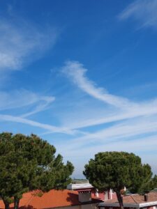 Cronaca. San Marino, allarme “scie chimiche” sui social: tra complotti irreali e 5G che non prende