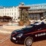 Rapina in supermercato a Cattolica, denunciati due uomini: arrestato anche un ricercato