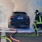 Pasqua ‘infuocata’ in A14, auto in fiamme nel tratto riminese