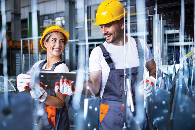 Crescono ancora imprese e lavoratori del privato