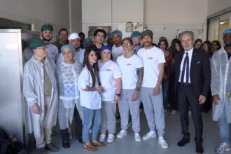 A San Marino studenti francesi imparano come si produce e commercializza la pasta