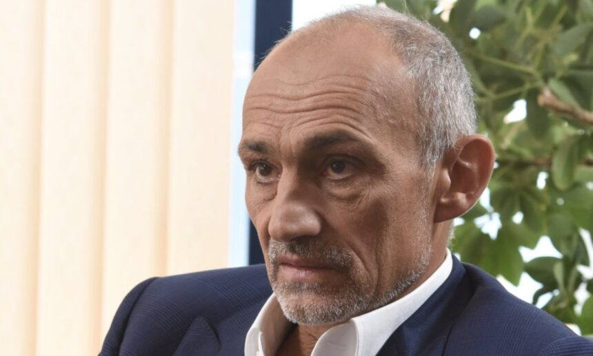 San Marino. CASO BULGARO. Andrea Del Vecchio: Rupe del cazzo abitata da contadini di merda, ladri di polli tarati mentalmente .. e tanto altro (Serenissima Sera)