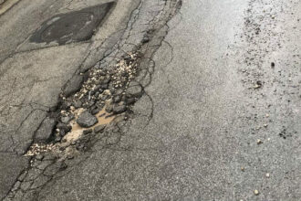 San Marino, “strade colabrodo” e cerchioni distrutti: esplode la protesta dei cittadini sui social