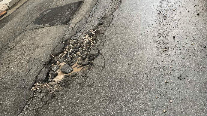 San Marino, “strade colabrodo” e cerchioni distrutti: esplode la protesta dei cittadini sui social