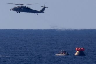 Artemis II, missione compiuta: Orion ammarata nel Pacifico dopo il viaggio intorno alla Luna