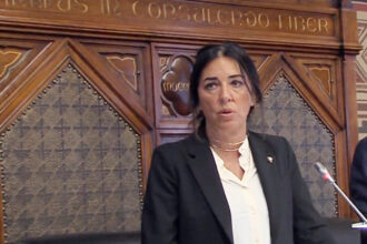 San Marino – Bronzetti: Politica degradata e toni fuori controllo. E apre all’addio