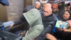 Crans-Montana: i coniugi Moretti indagati a Roma