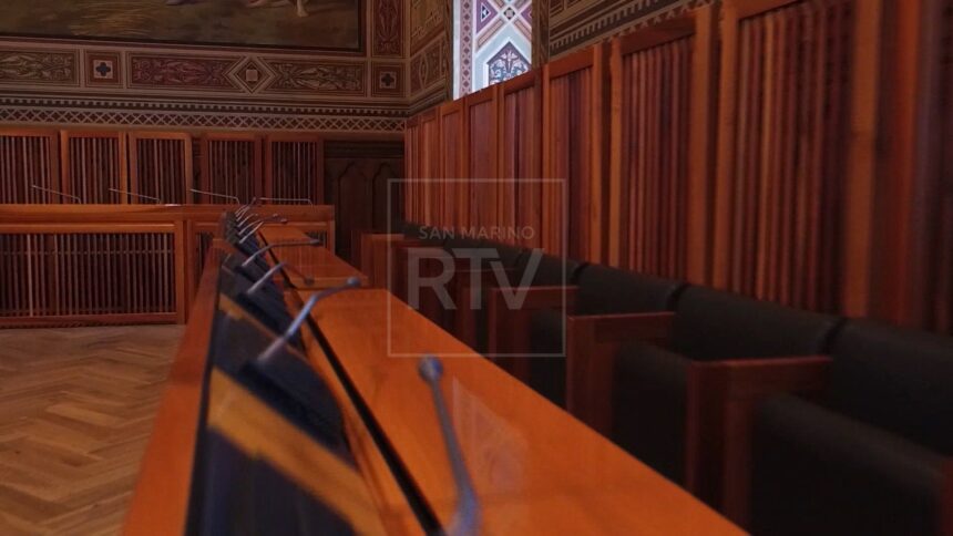 Professionalizzazione dei consiglieri tra timori ed equità: il nodo resta aperto