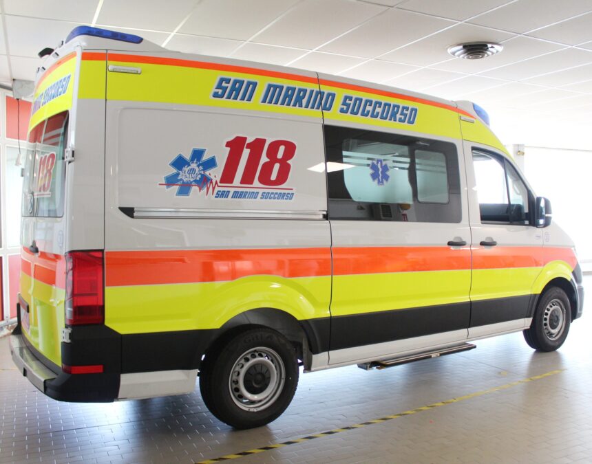 San Marino – Pauroso scontro frontale ad Acquaviva, in due finiscono all’ospedale