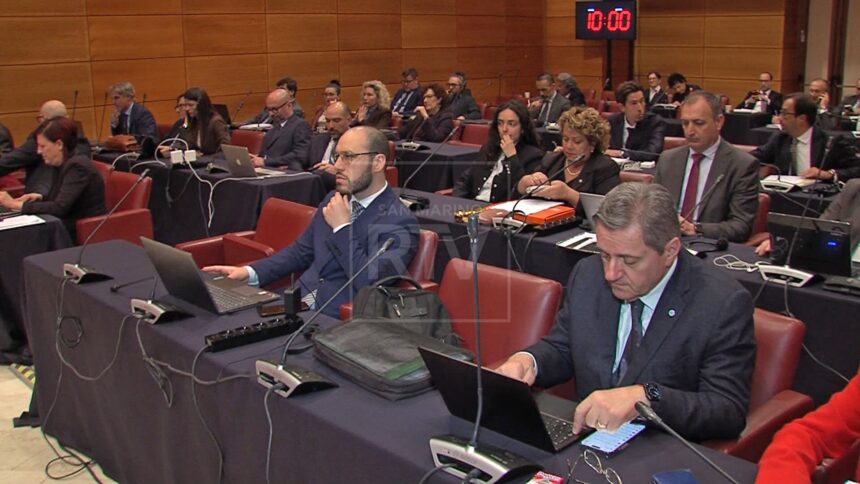 Molti i fronti aperti in Consiglio