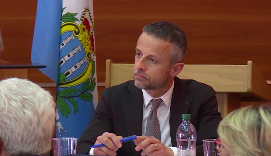 San Marino. CASO UOMO ALL’AVANA A STRASBURGO. Ora c’è il nome e lo fa l’Informazione. Per loro è GILBERTO FELICI