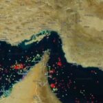 Hormuz riaperto ma Teheran minaccia chiusura senza sblocco dei porti. Trump: “Blocco revocato solo con accordo”