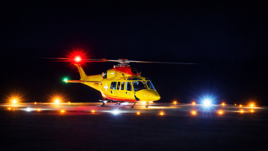 Incidente mortale sull’A14: muore un 21enne, sette giovani feriti