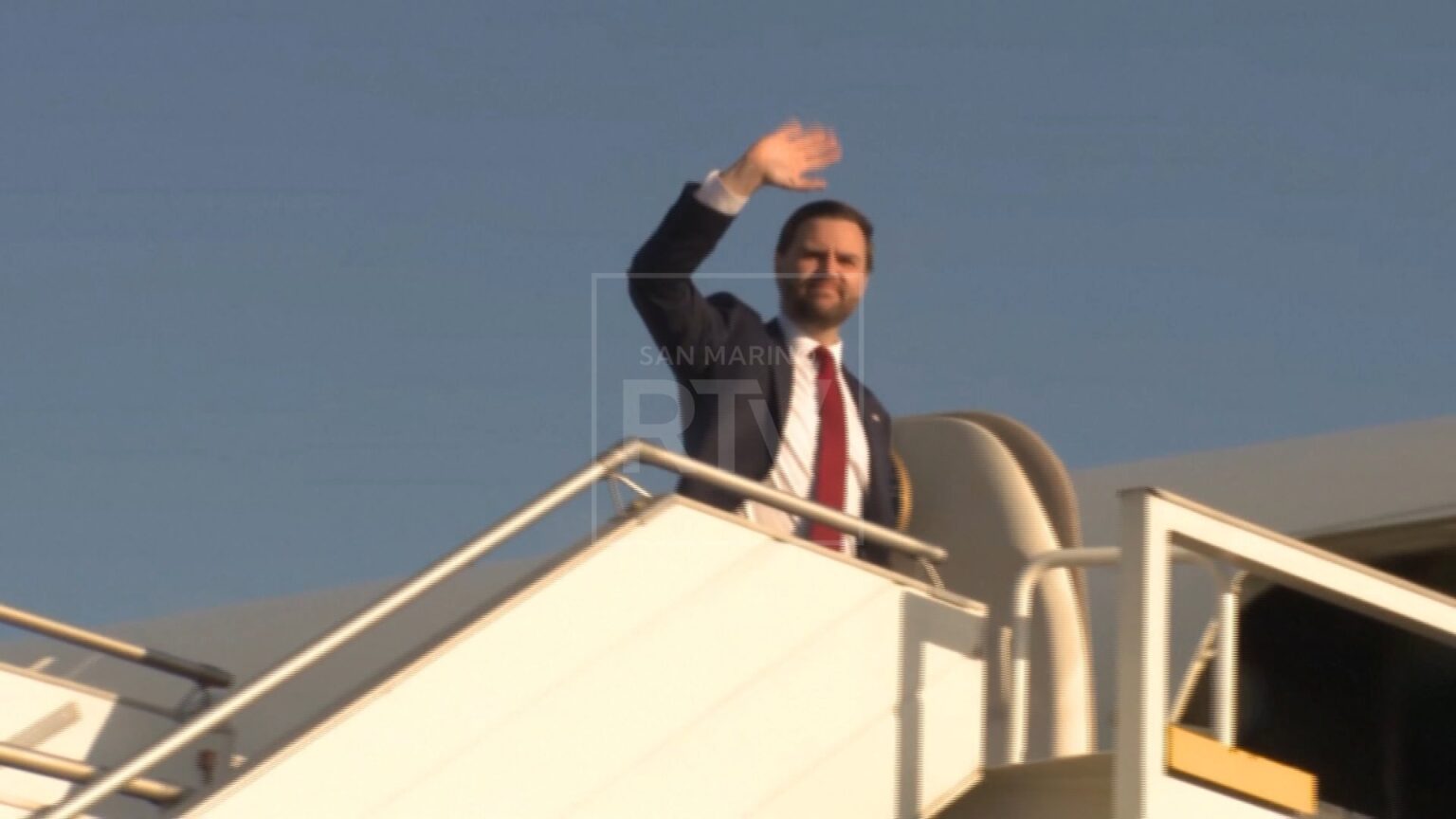 Medio Oriente, delegazioni Usa e Iran verso il Pakistan per nuovi colloqui