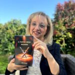 Il Teatro degli Inganni: il nuovo romanzo poliziesco di Lara Swan, la scrittrice sammarinese che sfida il lettore