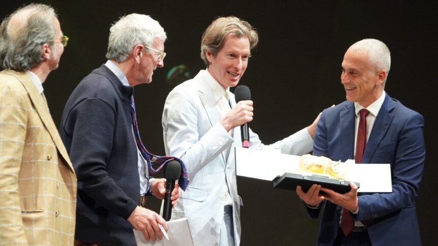 Rimini, a Wes Anderson il Premio Fellini 2026