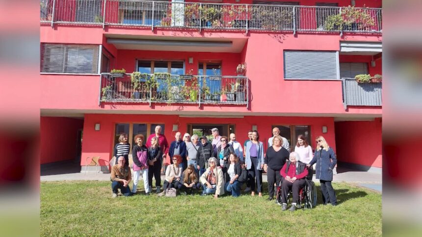 Co-housing, i sindacati scommettono sul modello comunità: “Così si combatte l’isolamento”