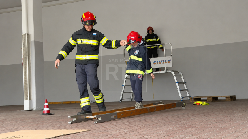 Rispetto, non scherziamo con il fuoco! A scuola di sicurezza, giocando