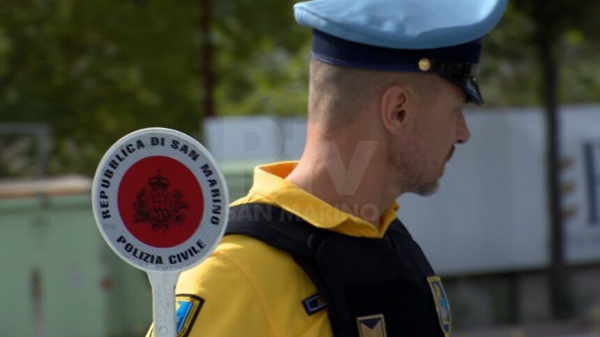 Hashish in auto e in casa: denunciato sammarinese di 30 anni