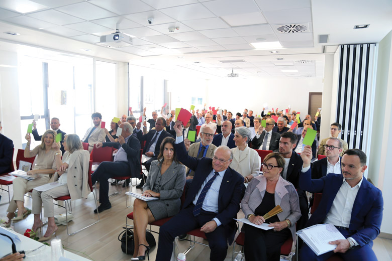 Fixing nr. 21: “Energia e infrastrutture, investite nello sviluppo”