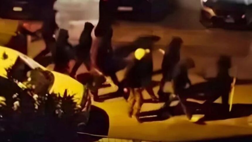 Rissa tra ultras, metà degli avventori con precedenti: il bar viene chiuso
