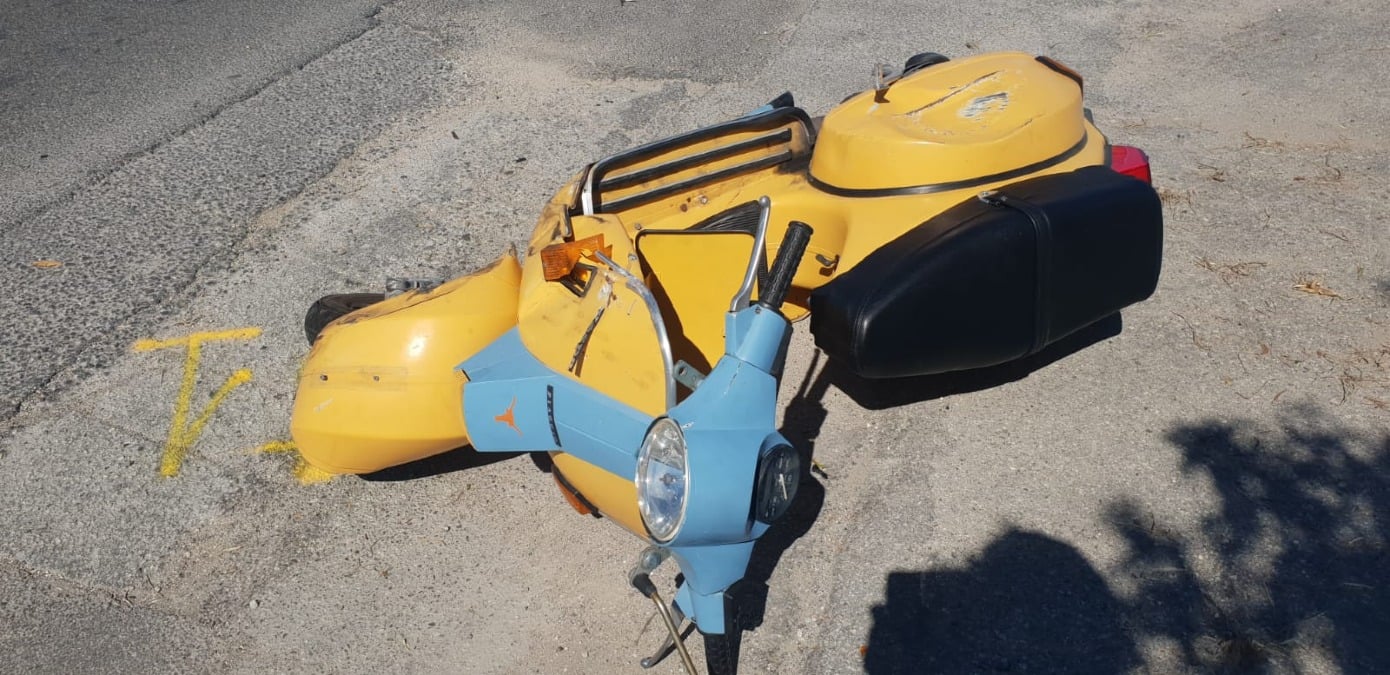 Scontro tra auto e scooter a Santarcangelo: ferite due ragazze