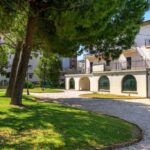Villa Mussolini resta del Comune: Fondazione Carim rifiuta nuova offerta 30 aprile 2026 Per i proprietari le obiezioni dei piemontesi della società David2 non modificano l’assegnazione