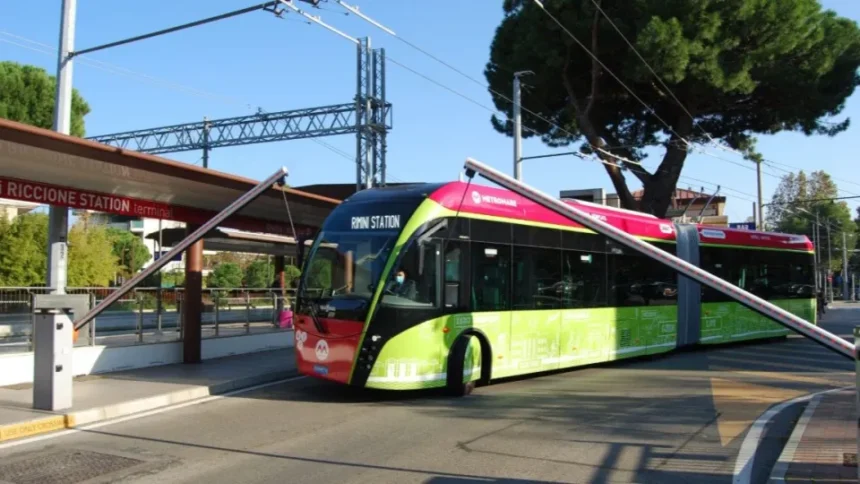 Lavori urgenti alla rete idrica e modifiche a viabilità e servizio Metromare