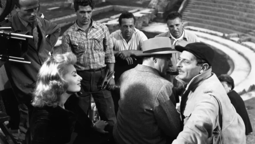 Dive. In 50 scatti al Palazzo del Fulgor le “Meraviglie del cinema italiano”