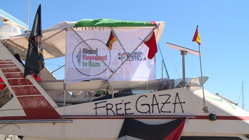 Sumud Flotilla intercettata da marina israeliana: attivisti fermati denunciano abusi
