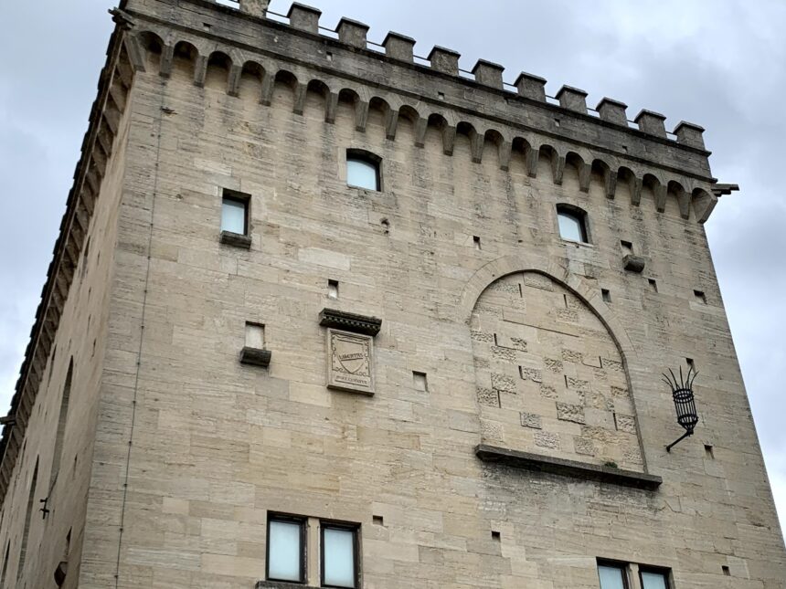 San Marino. Convocazione della sessione del Consiglio Grande e Generale prevista per il 13-14-15-18-19-20-21 maggio 2026 che si terrà presso il Centro Congressi Kursaal