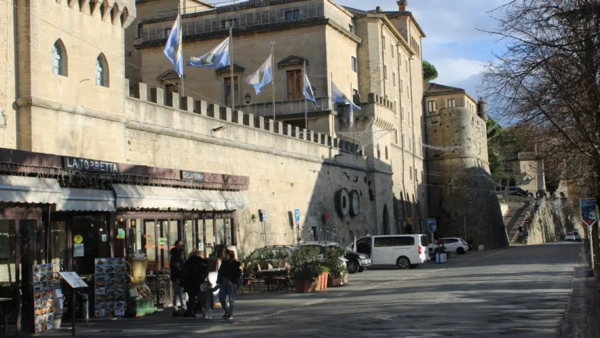 Piazzale dello Stradone, da domani al via il restyling: stop al traffico per cinque giorni