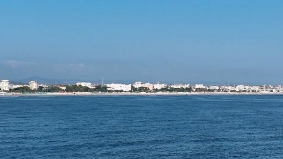 Controlli sulle acque in Riviera: 4 punti oltre i limiti batterici