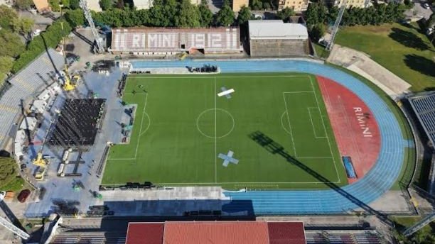 Rimini si prepara ad accogliere Vasco: zona rossa, parcheggi e servizi potenziati 13 maggio 2026 Rimini si prepara ad accogliere migliaia di fan per il ritorno di Vasco Rossi con la data zero del t…