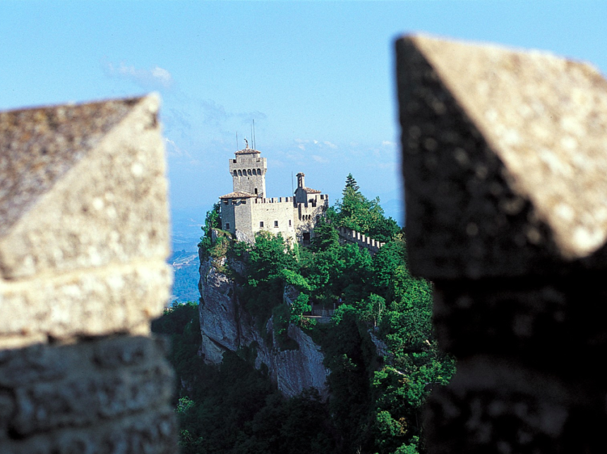 FESTA DEL PARONE. Ecco che cosa scriveva di questa giornata il prof. Marino Arzilli, padre del dott. Aldo, corrispondente per San Marino de Il Resto del Carlino
