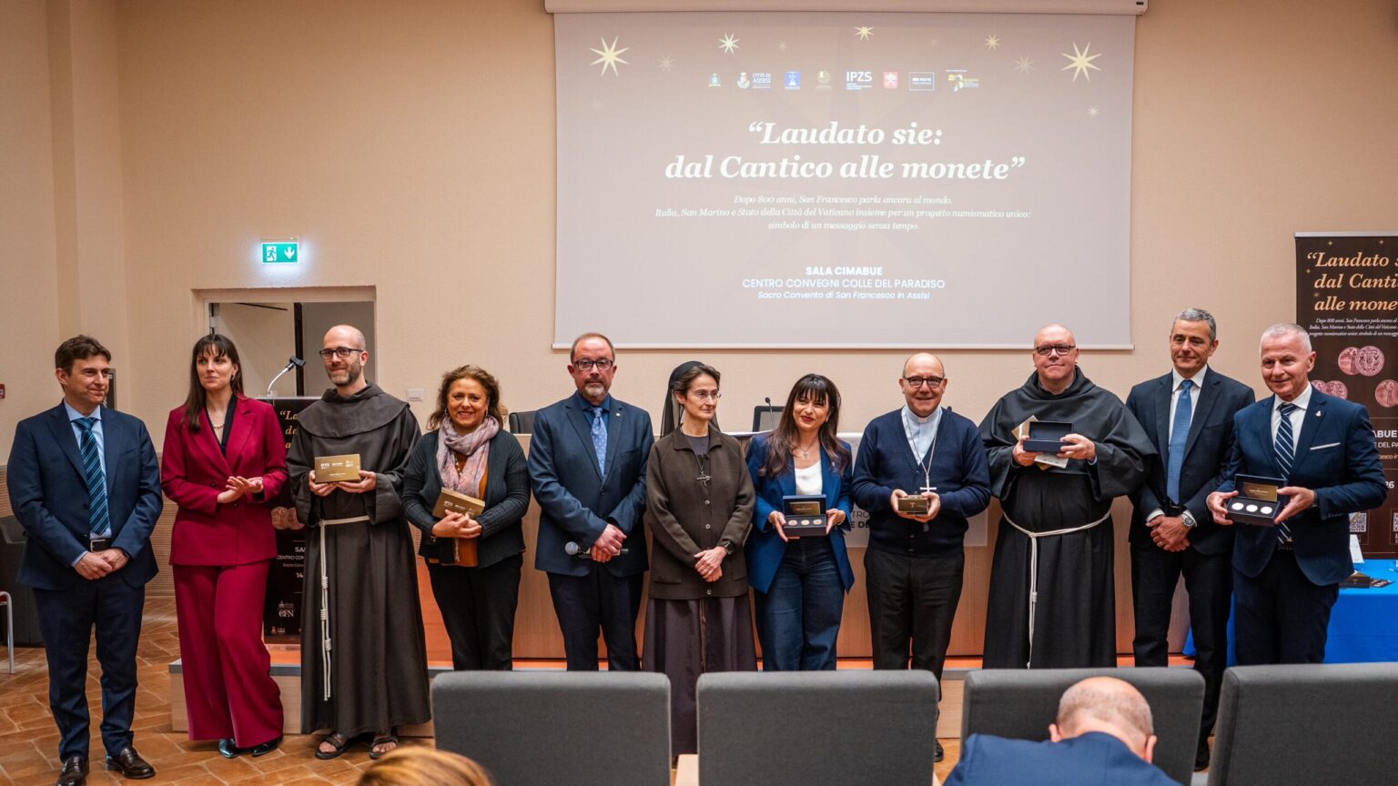 Assisi, Italia Vaticano e San Marino presentano il trittico di monete per gli 800 anni di San Francesco