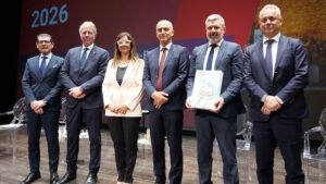 Rimini per tre giorni capitale europea del trasporto aereo