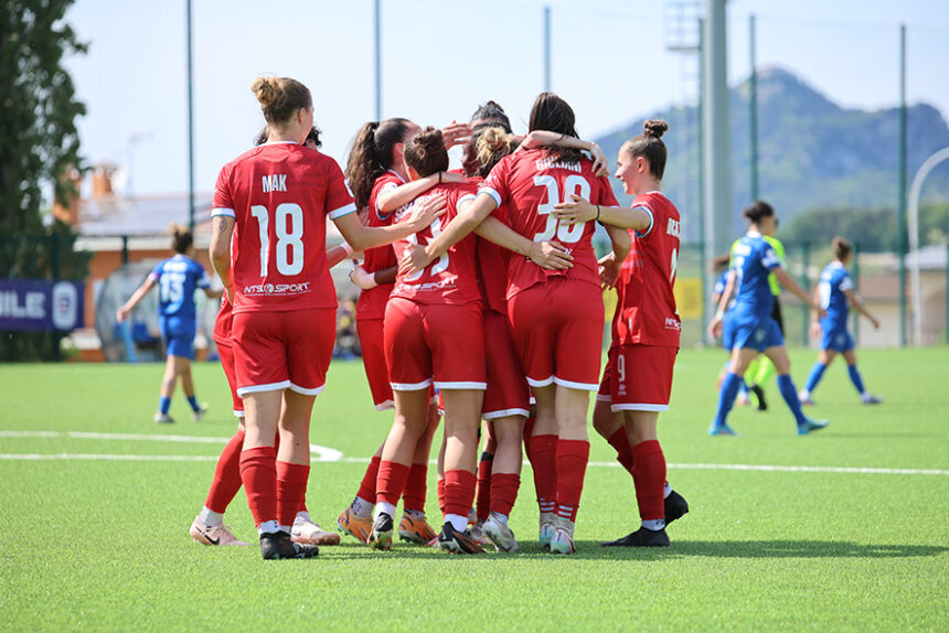 San Marino – Le Titane ritrovano la vittoria: meraviglia di Tamborini fra le reti di Daple e Mak