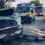 Scontro all’incrocio in via Montescudo: donna ferita gravemente