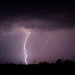 Rimini, doppio allarme meteo: allerta arancione per afa, gialla per rovesci