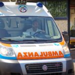 Morte Improvvisa a Rivazzurra: Ottantottenne Soccorso Invano sulla Battigia