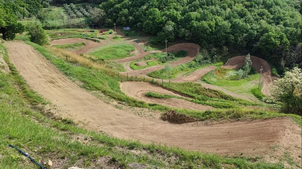Pista sequestrata dopo il grave incidente in motocross, 36enne in Rianimazione