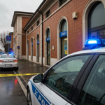 Assalto lampo all’ufficio postale di Viserba: caccia al rapinatore armato di pistola
