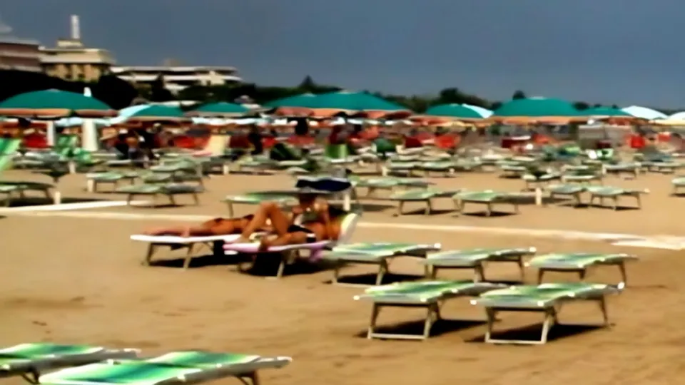 Ruba zaini in spiaggia, 26enne arrestato dai Carabinieri