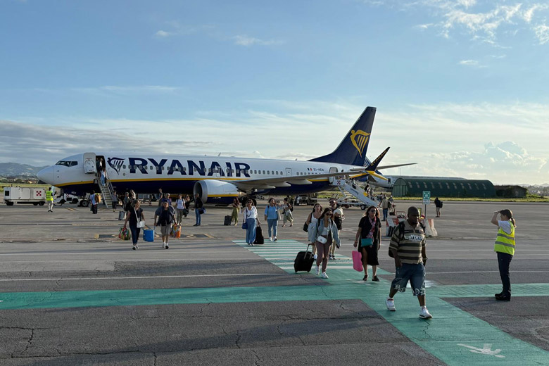 L’aeroporto “Fellini” accelera: maggio 2026 a +20% su maggio 2025