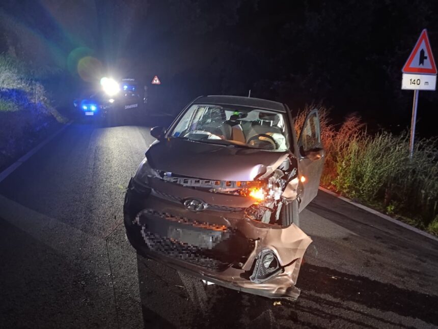 Scontro frontale nella notte a Poggio Torriana: due auto coinvolte