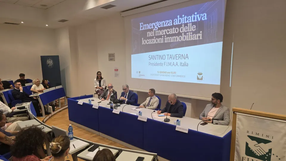 3000 famiglie in attesa di alloggio. Il sindaco: lasciamo da parte l’ideologia