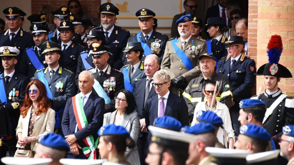 80 anni di Repubblica : le immagini della celebrazione in piazza Cavour