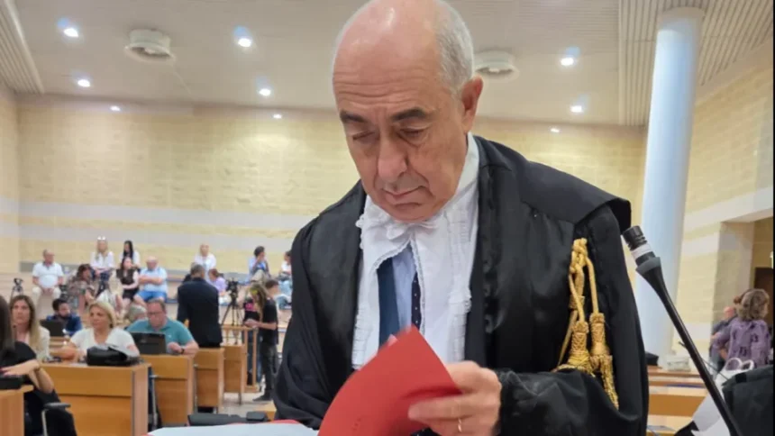 Maxi inchiesta per falsi green pass, richieste di condanne per 19 anni